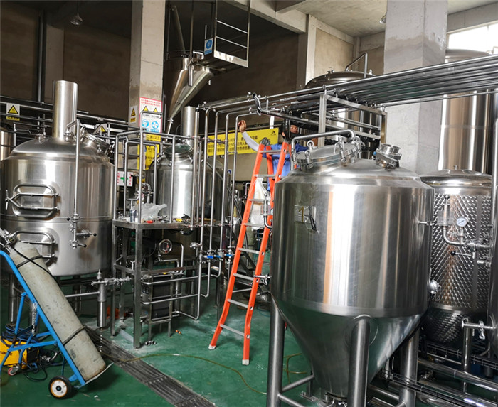 craft-beer-equipment345.jpg