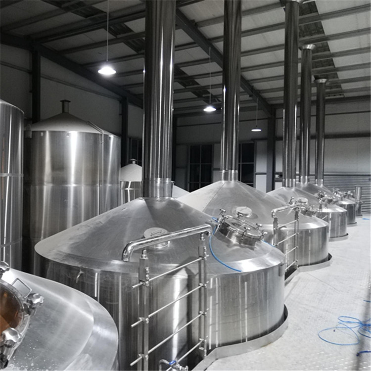 commercial-beer-brewing-equipment1.jpg